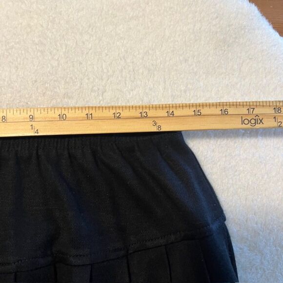 Alfred Dunner Womens Black Elastic Waist Pleated Knee Length Skirt Size 14 USA - Picture 6 of 7